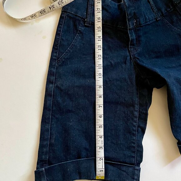 Classic navy blue jean shorts - Picture 9 of 9